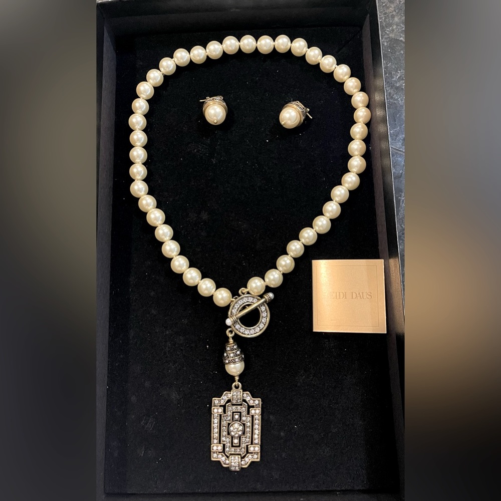 Heidi Daus Pearl Necklace and Earrings Never Worn